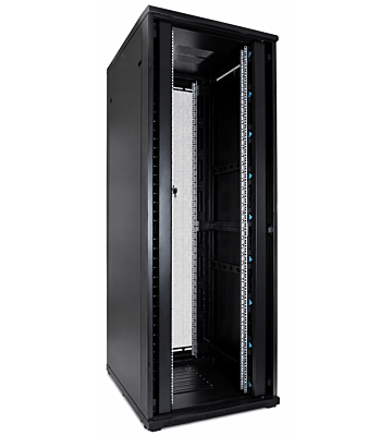 Armario para servidores de 47U con puertas frontales y traseras doblemente perforadas de 800x800x2200 mm (ancho x profundidad x alto).